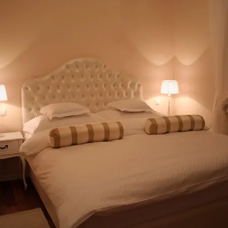 巴尼卡公寓&客房