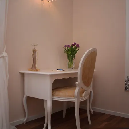 巴尼卡公寓&客房 招待所 3*