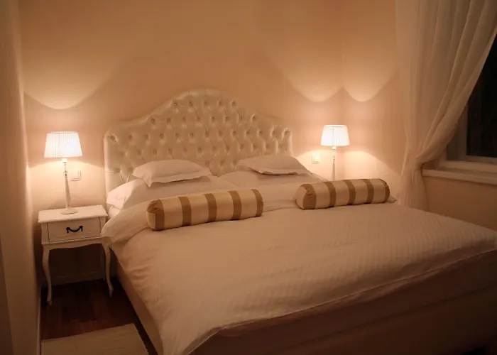 バニカ ＆ ルームス