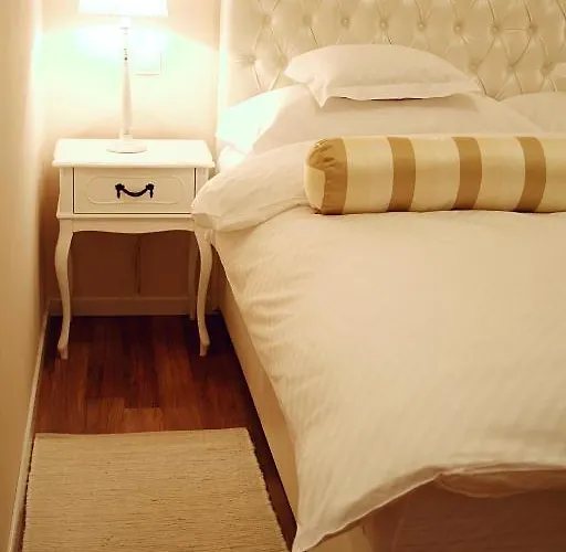 バニカ ＆ ルームス スプリト