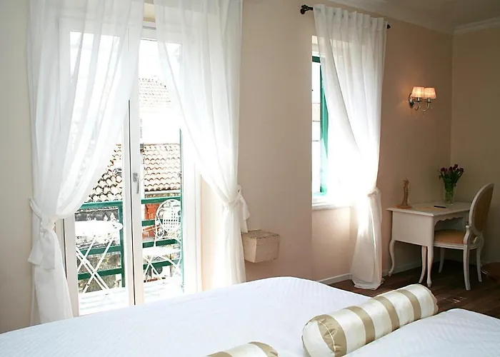 バニカ ＆ ルームス 3*