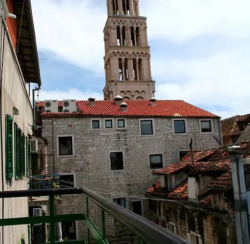 バニカ ＆ ルームス ゲストハウス 3*