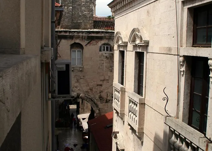 Affittacamere Banica Apartments&rooms